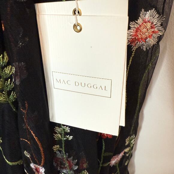 Mac Duggal Floral Embroidered Sleeveless A Line Gown Black Multi 70132 12 New - Picture 13 of 14